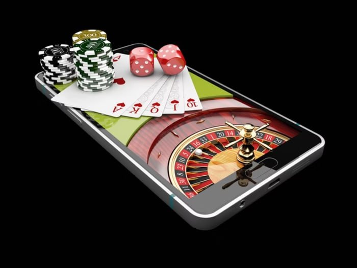 Aplikasi mobile tekan4d dengan antarmuka yang responsif untuk Android dan iOS